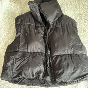 Quilted Sleeveless Puffer Vest